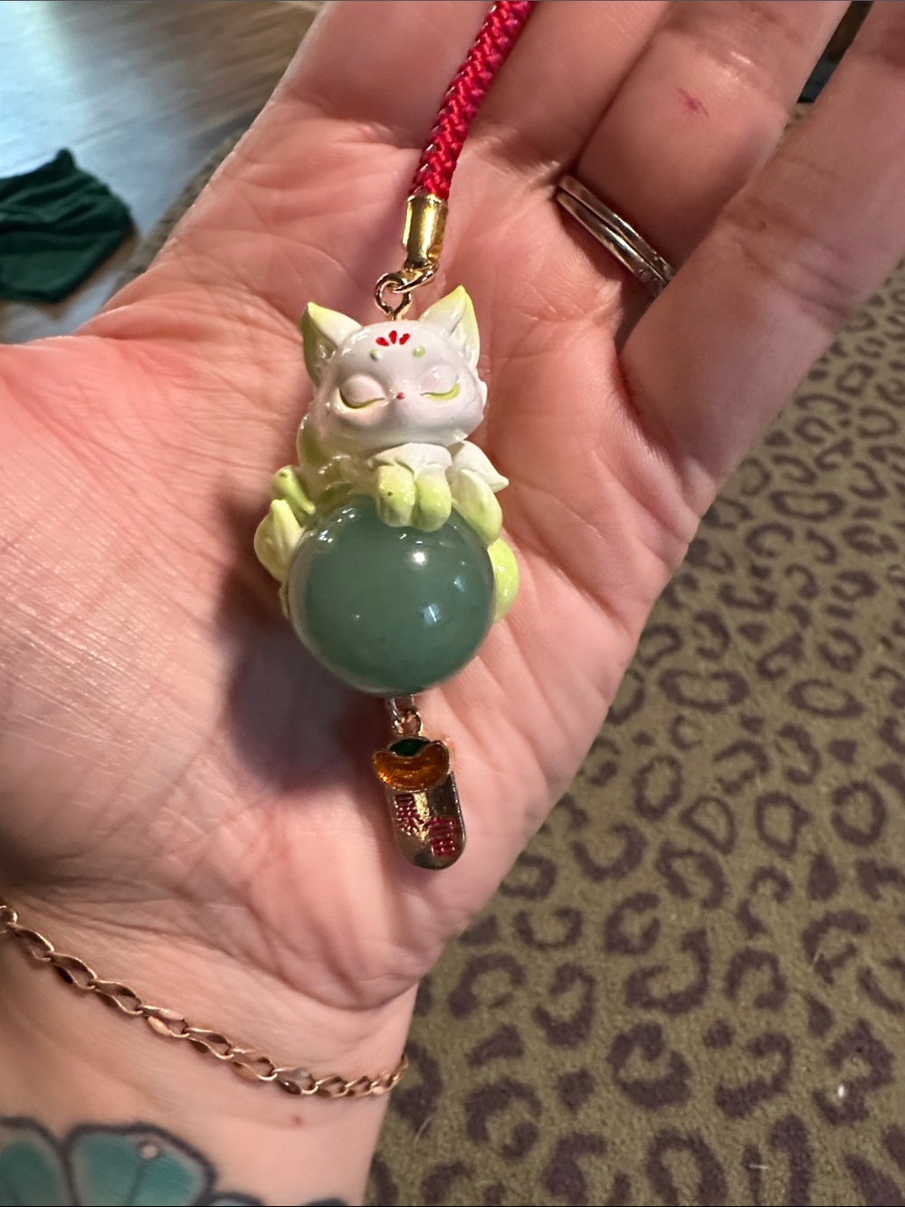 🚨2/$15🚨 Tushan Nine Tail Fox Lucky Jade Crystal Pendant